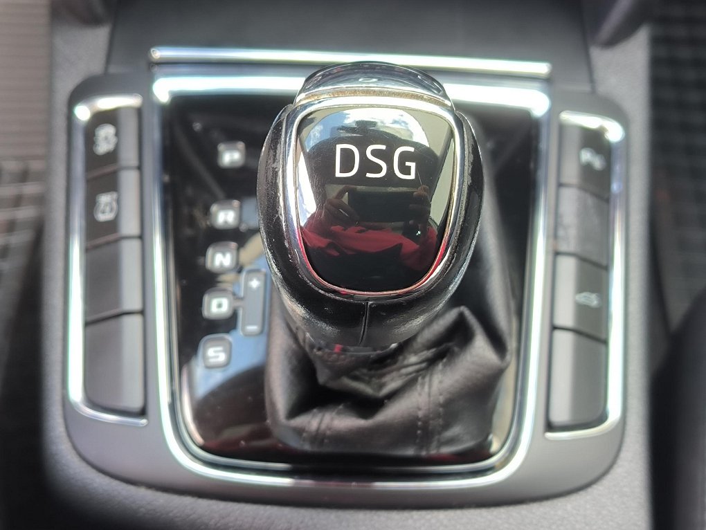 Škoda Superb II 2.0 TDi Elegance