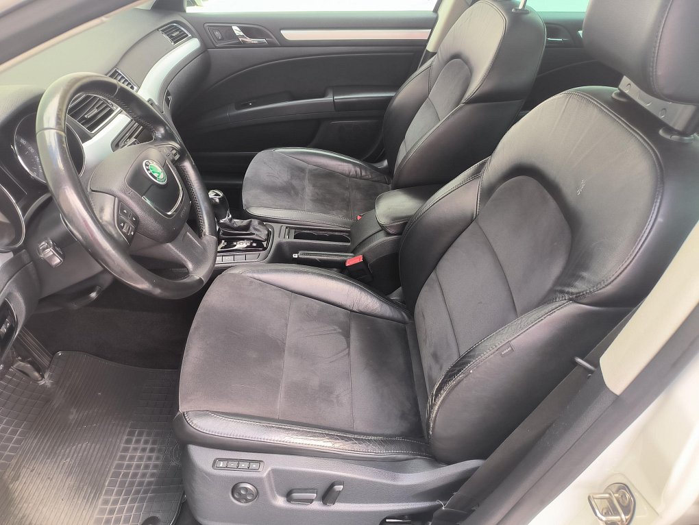 Škoda Superb II 2.0 TDi Elegance