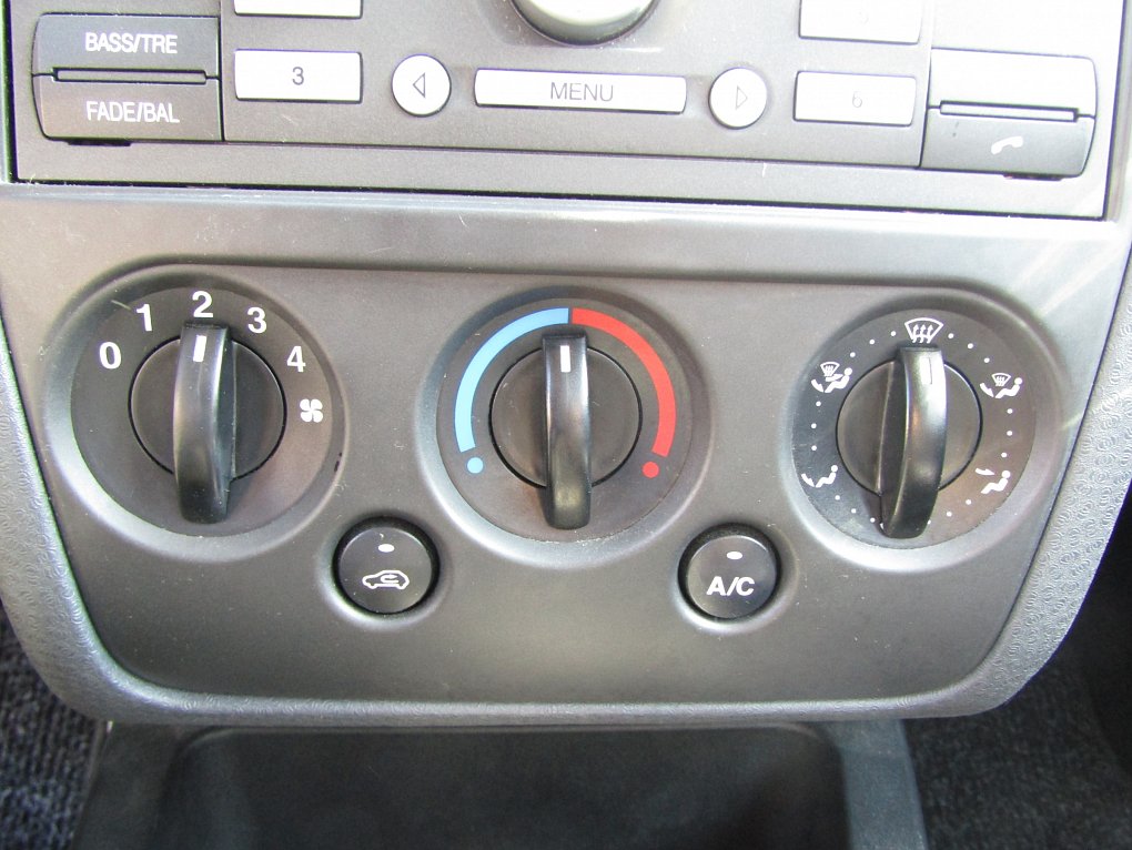 Ford Fusion 1.4 i 