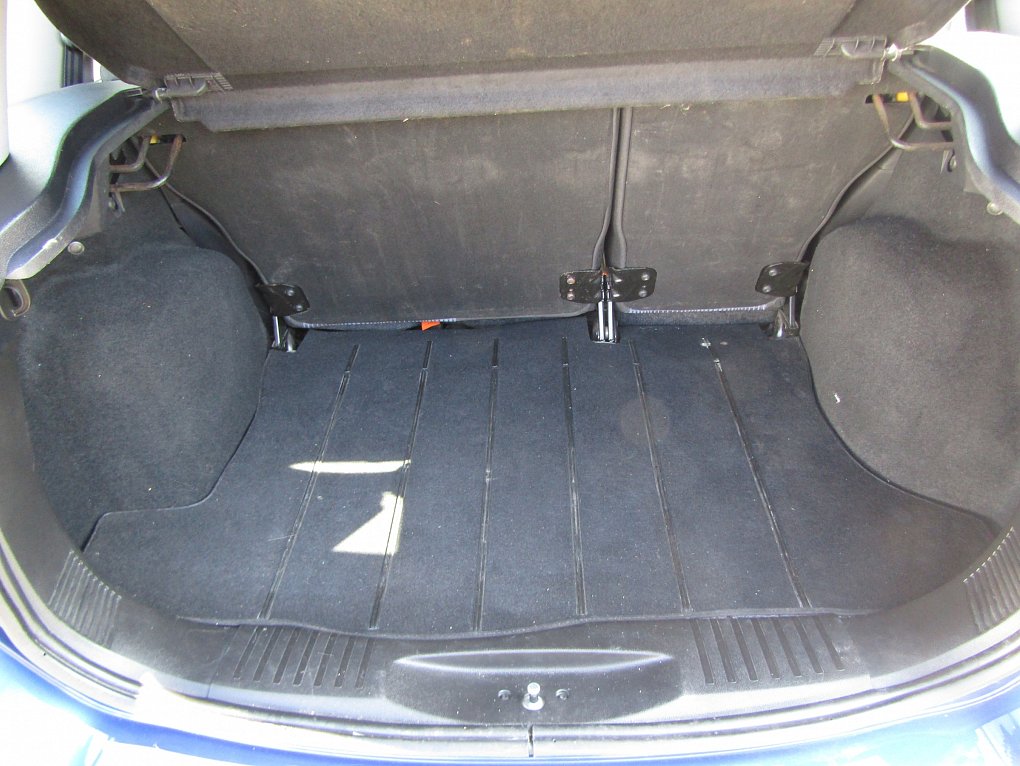 Ford Fusion 1.4 i 