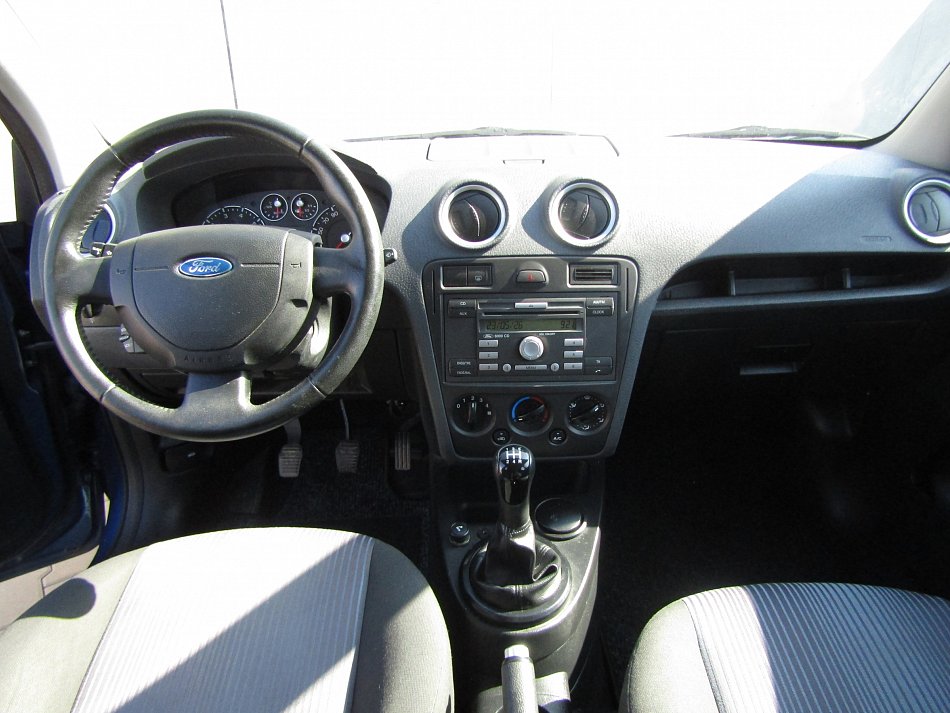 Ford Fusion 1.4 i 