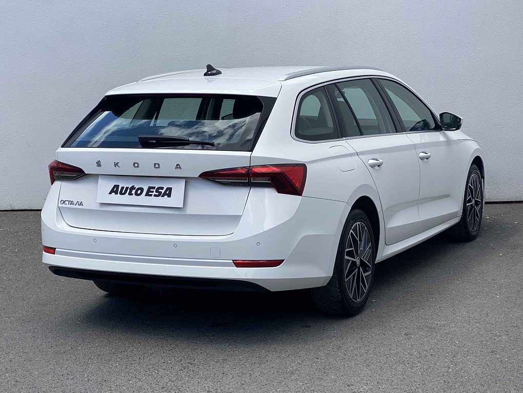 Škoda Octavia IV 1.5 TSi Style