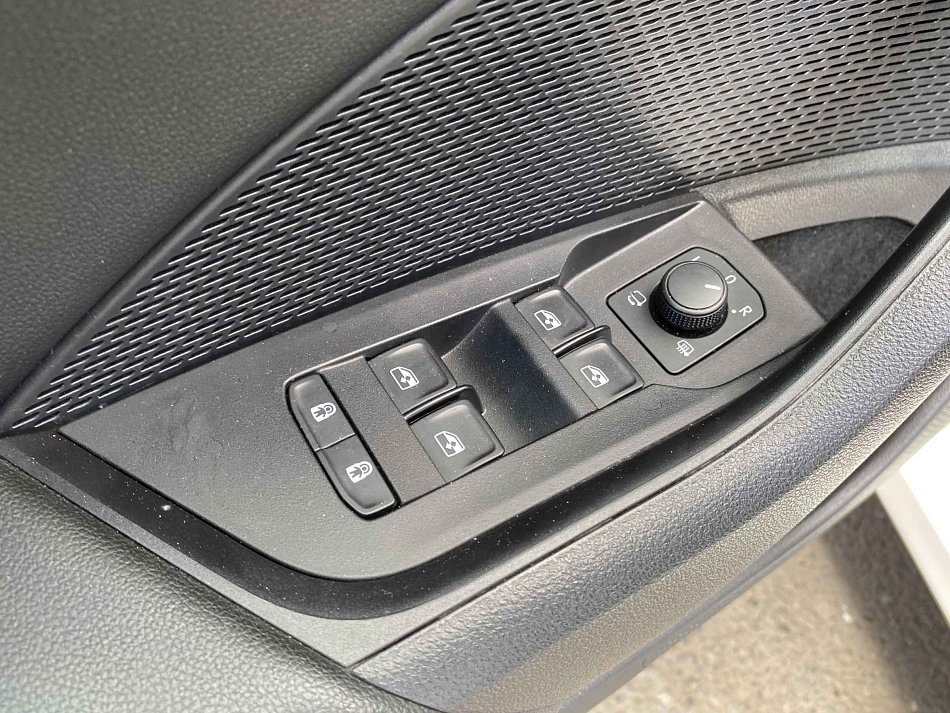 Škoda Octavia IV 1.5 TSi Style