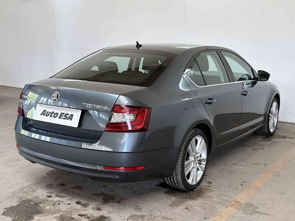 Škoda Octavia III 2.0 TDi Style