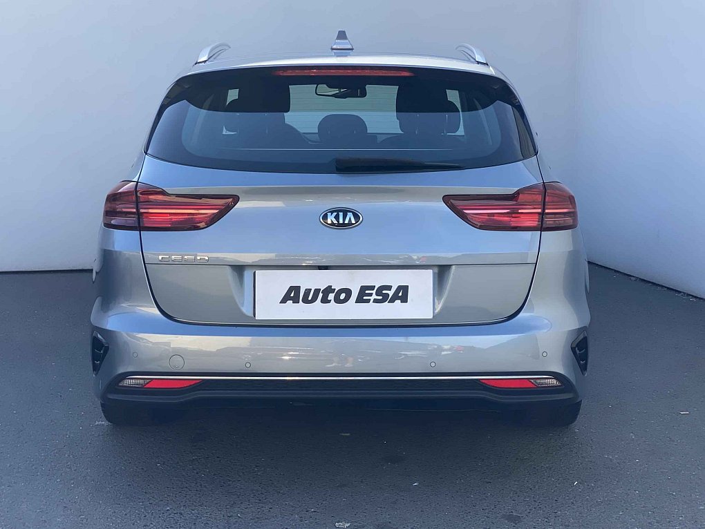 Kia Ceed 1.4 T-GDi Spirit