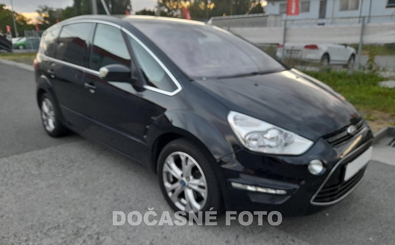 Ford S-MAX 2.2 TDCi Titanium