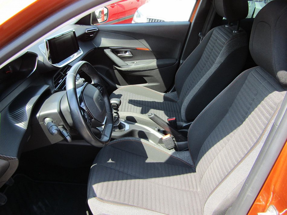 Peugeot 2008 1.2PT Active