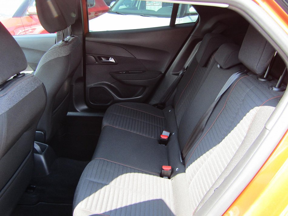 Peugeot 2008 1.2PT Active