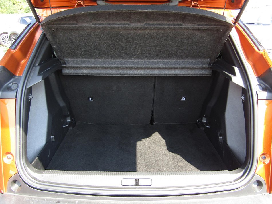 Peugeot 2008 1.2PT Active
