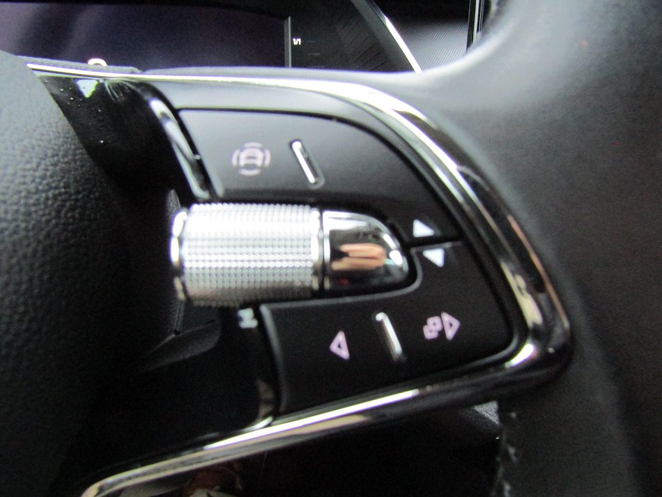 Škoda Octavia IV 1.5 TSi Ambition