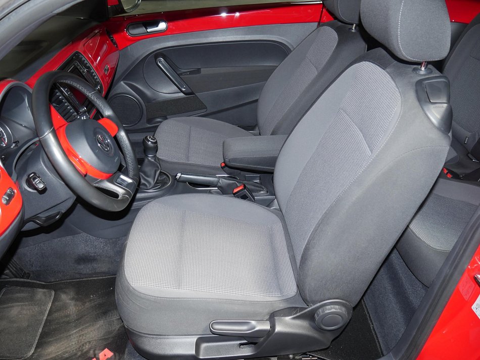 Volkswagen Beetle 1.4 TSi Design