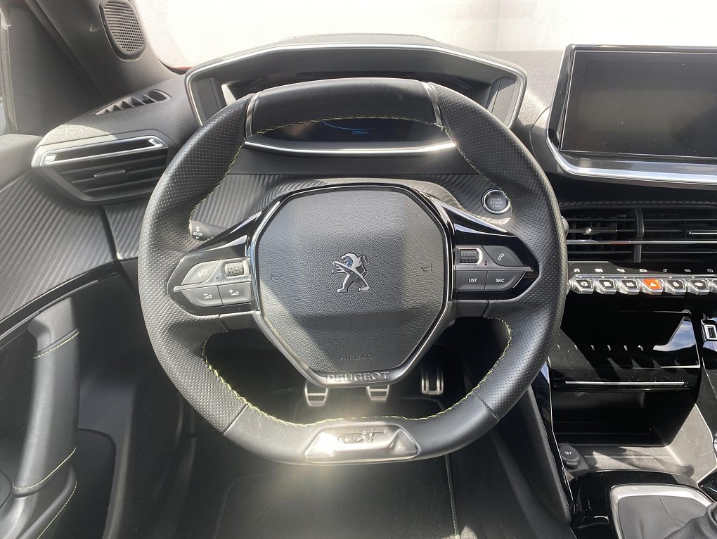 Peugeot 2008 1.2 PT GT