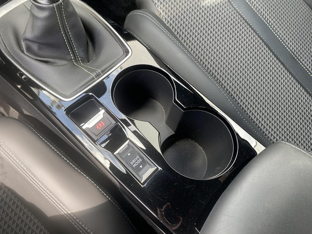 Peugeot 2008 1.2 PT GT
