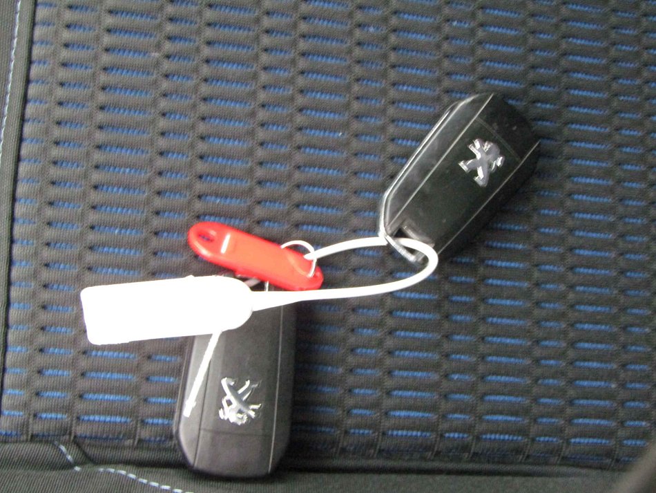 Peugeot 208 1.2PT 