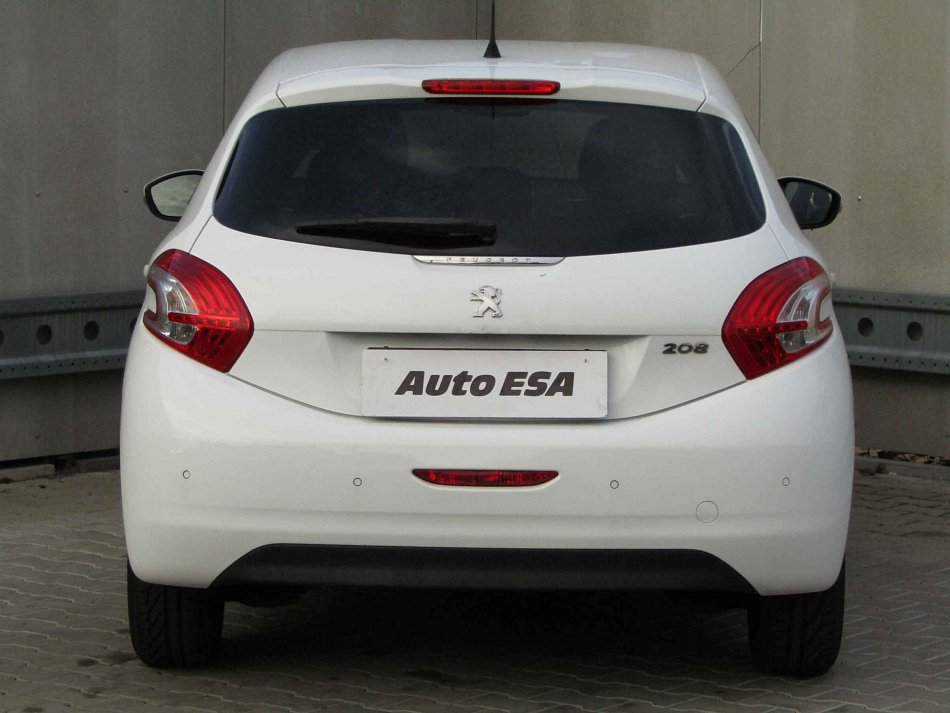 Peugeot 208 1.2PT 