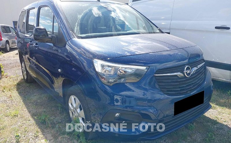 Opel Combo 1.5CDTi Elegance MAXi 7míst