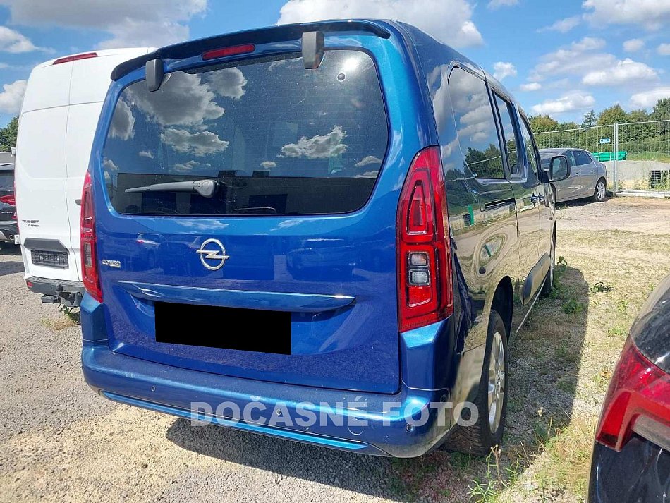 Opel Combo 1.5CDTi Elegance MAXi 7míst