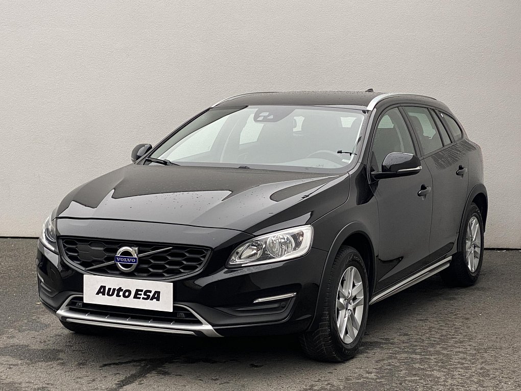 Volvo V60 2.0D Cross Country