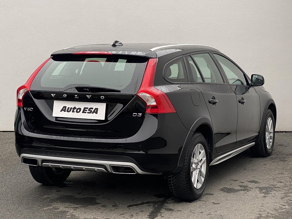 Volvo V60 2.0D Cross Country