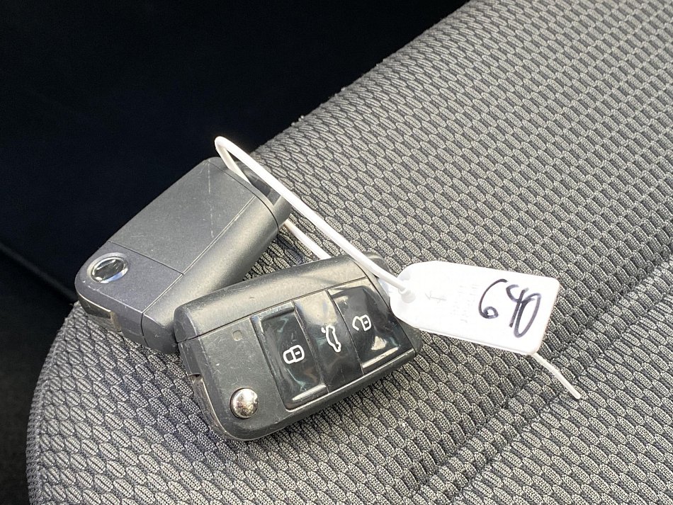 Volkswagen Golf 1.6 TDi Comfortline VII