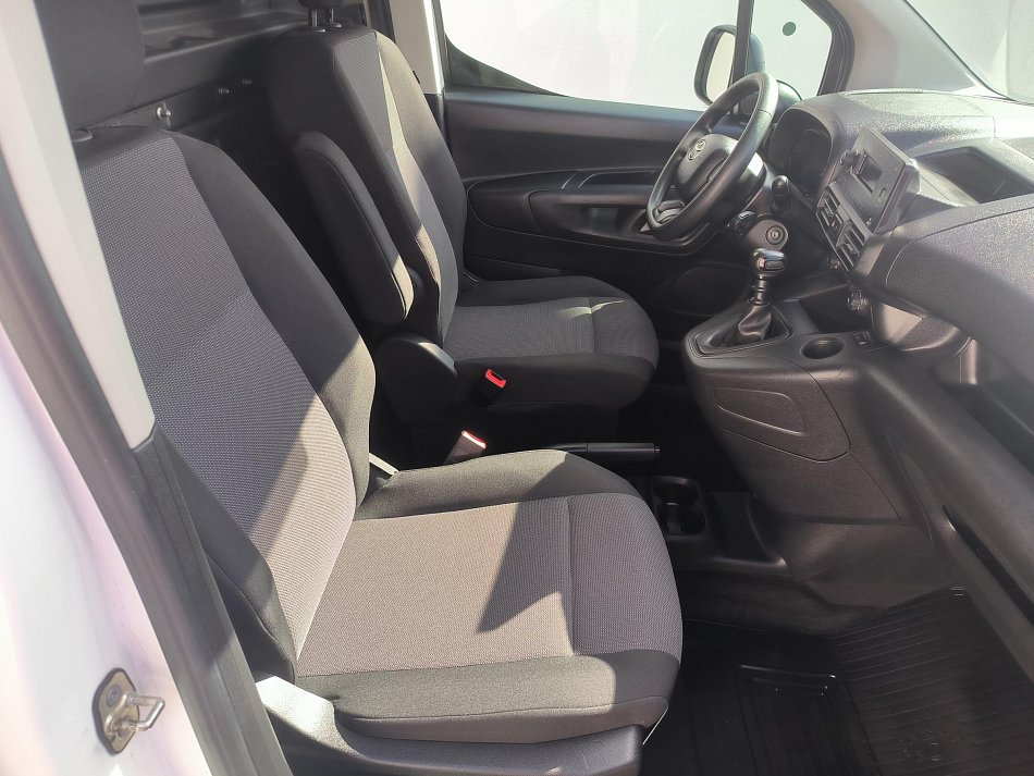 Toyota ProAce City 1.5D-4D Active MAXi