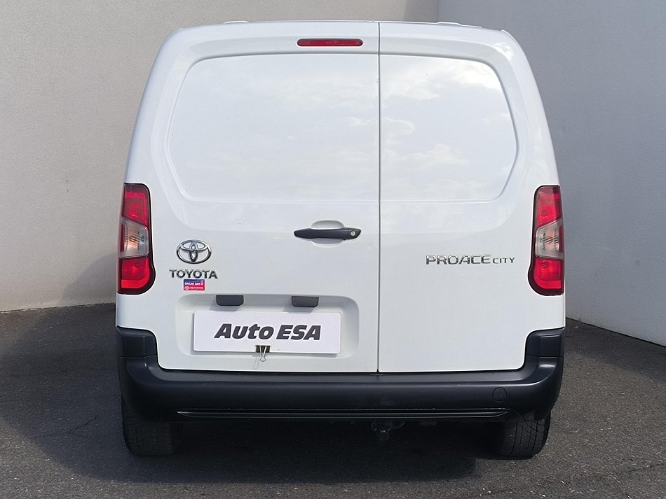 Toyota ProAce City 1.5D-4D Active MAXi