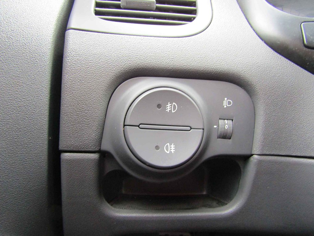 Kia Rio 1.6i 