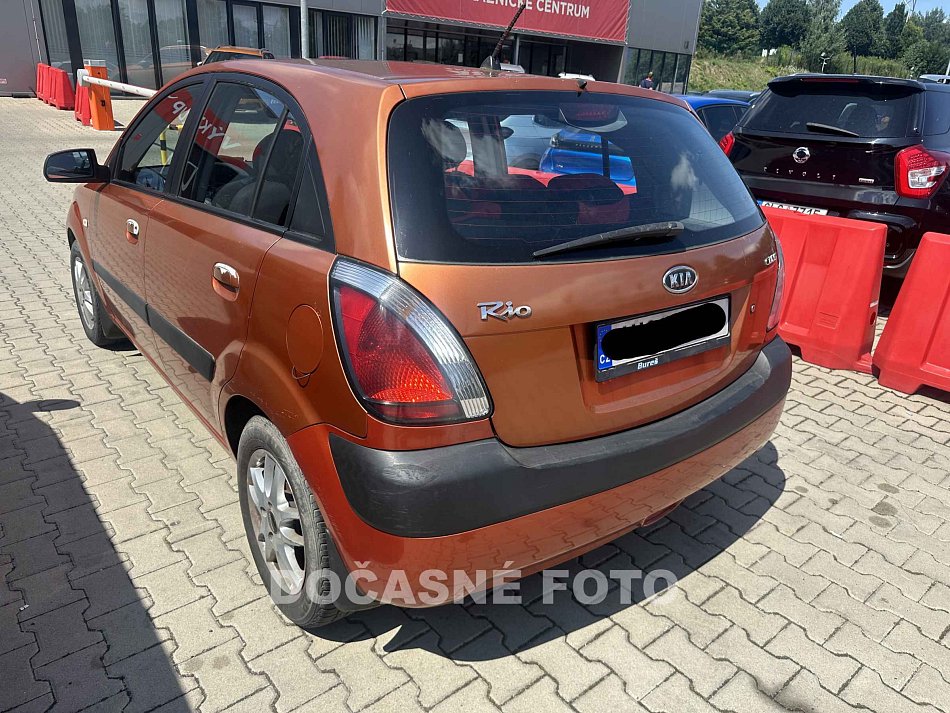 Kia Rio 1.6i 