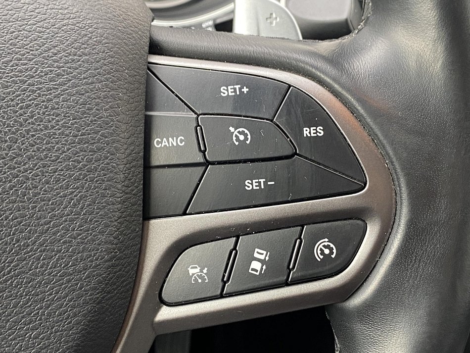 Jeep Cherokee 2.2 M-Jet Limited 4X4