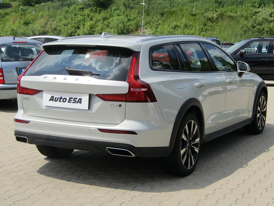 Volvo V60 2.0d  4x4