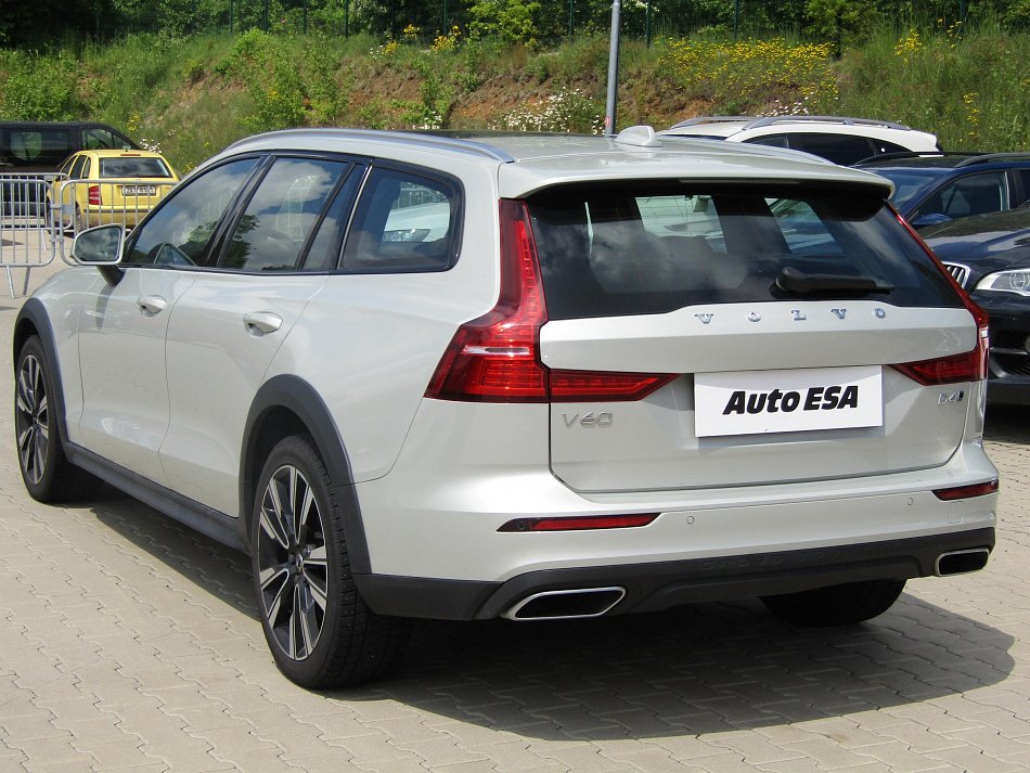 Volvo V60 2.0d  4x4
