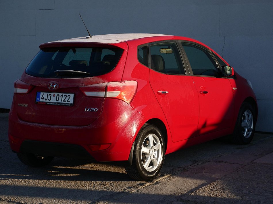 Hyundai Ix20 1.6 i 