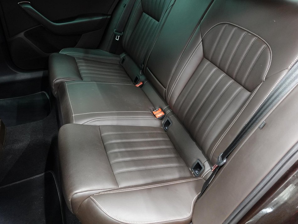 Škoda Superb III 2.0 TDi L&K