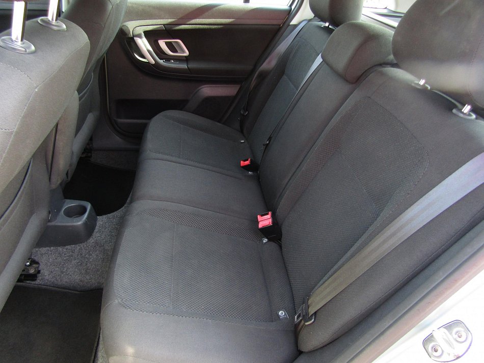 Škoda Fabia II 1.2i 