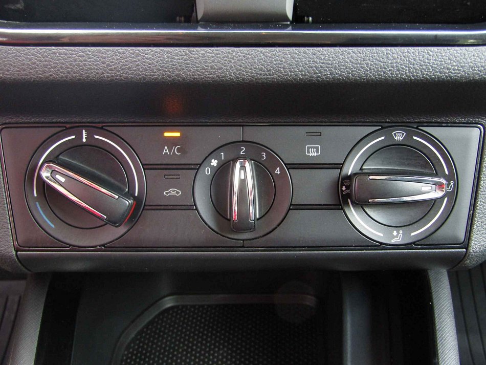 Škoda Kamiq 1.0TSi Ambition