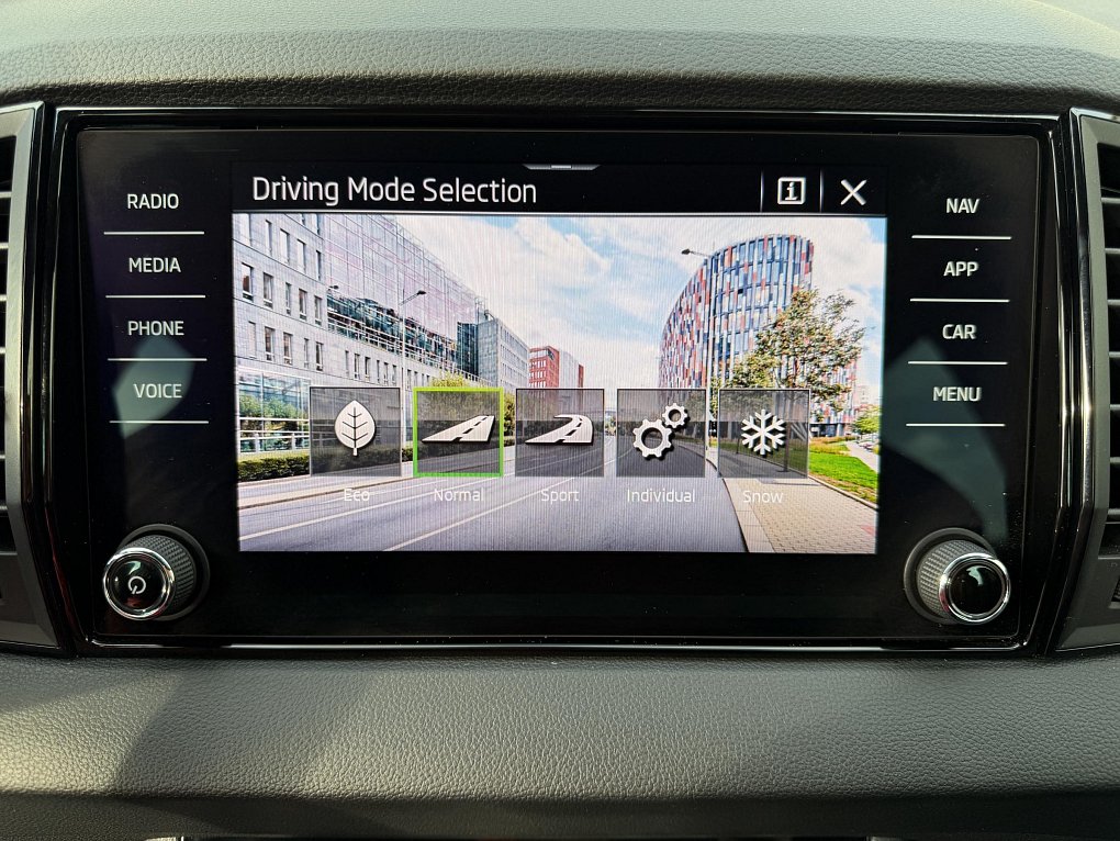 Škoda Karoq 2.0 TDi SportLine 4x4