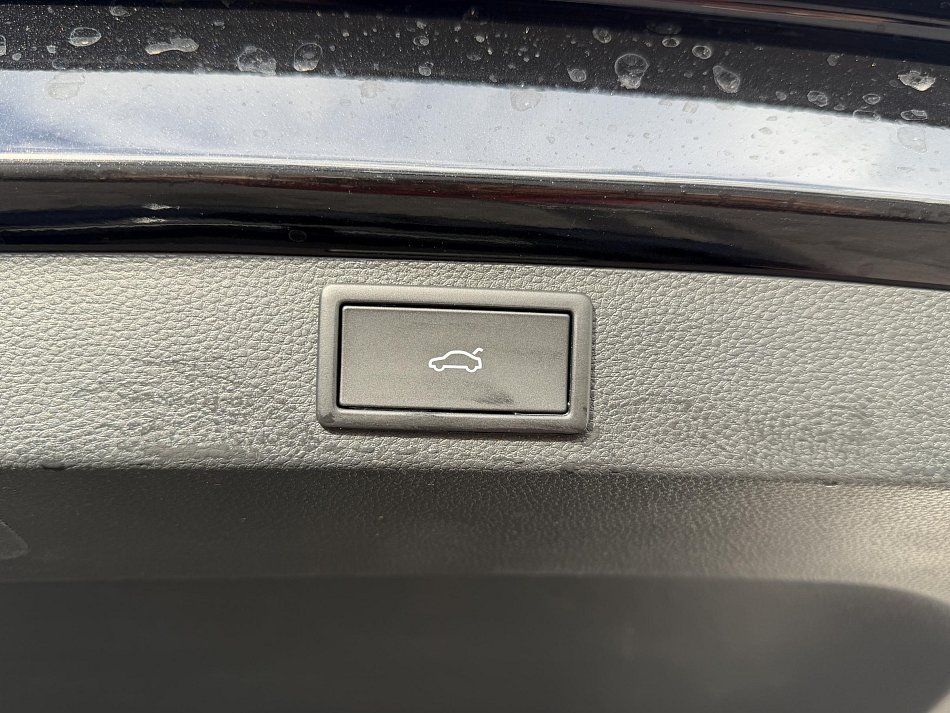 Škoda Karoq 2.0 TDi SportLine 4x4