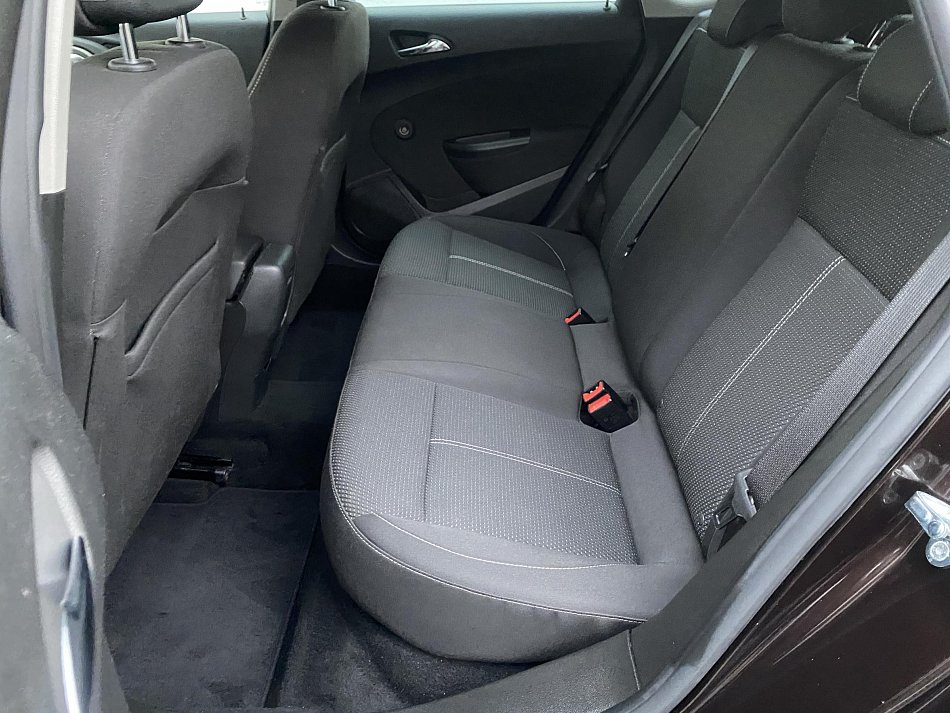 Opel Astra 1.4T 