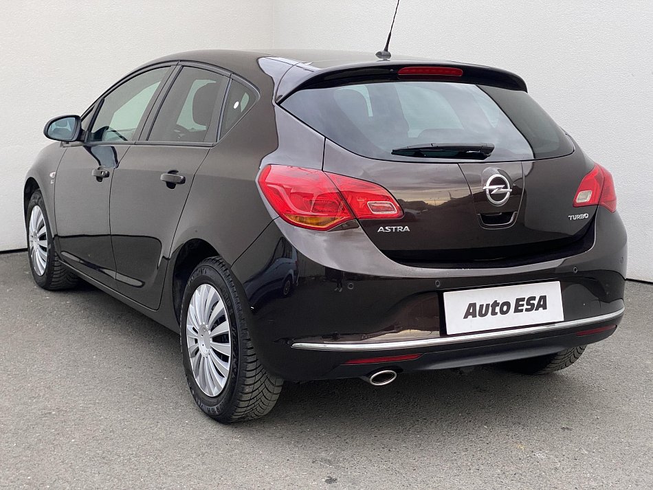 Opel Astra 1.4T 