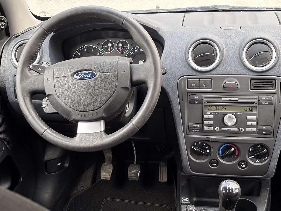 Ford Fusion 1.4 16V 