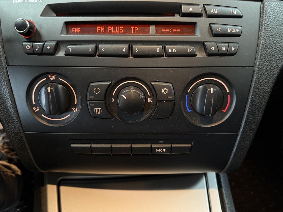 BMW Řada 1 2.0i  118i