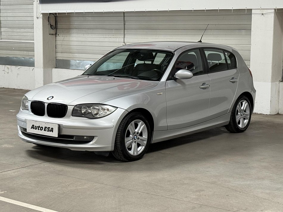 BMW Řada 1 2.0i  118i