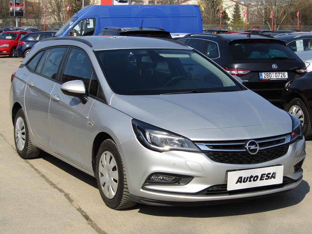Opel Astra 1.6CDTi 