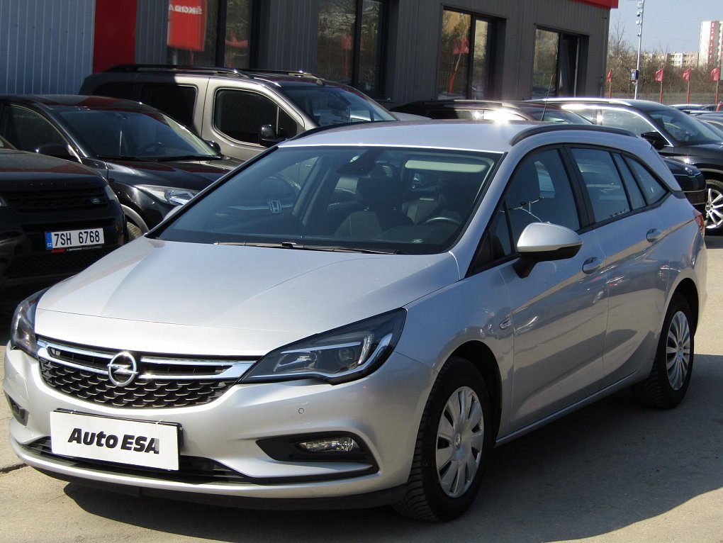 Opel Astra 1.6CDTi 