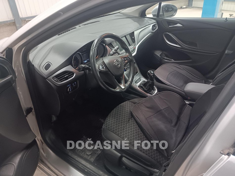 Opel Astra 1.6CDTi 