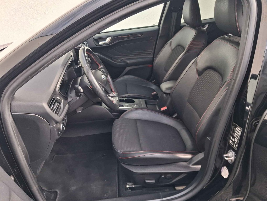 Ford Focus 1.5EB ST-Line
