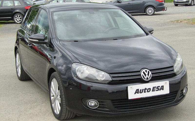 Volkswagen Golf 1.2TSI 