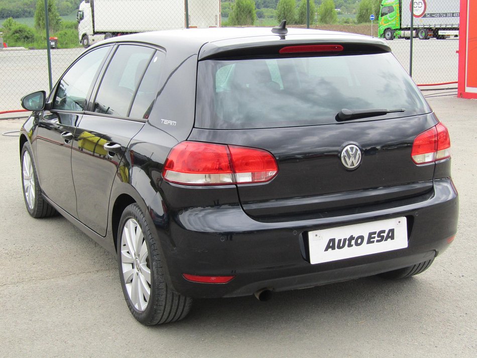 Volkswagen Golf 1.2TSI 