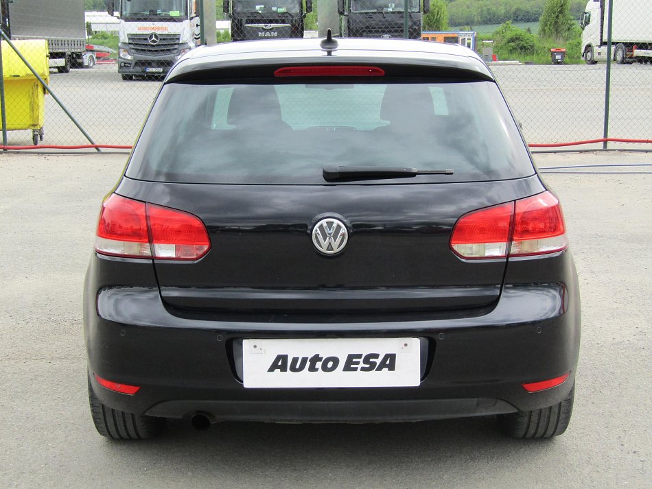 Volkswagen Golf 1.2TSI 
