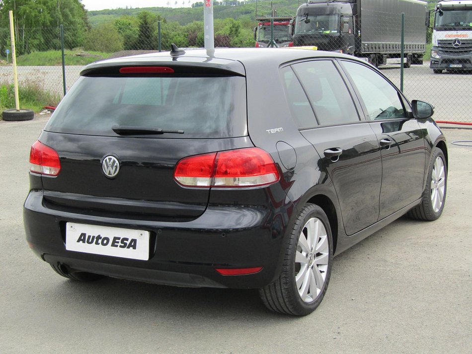 Volkswagen Golf 1.2TSI 